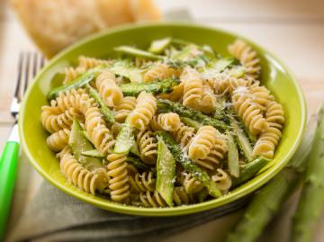 Fusilli con asparagi